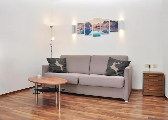 Haus Birgit Seefeld w Tirolu